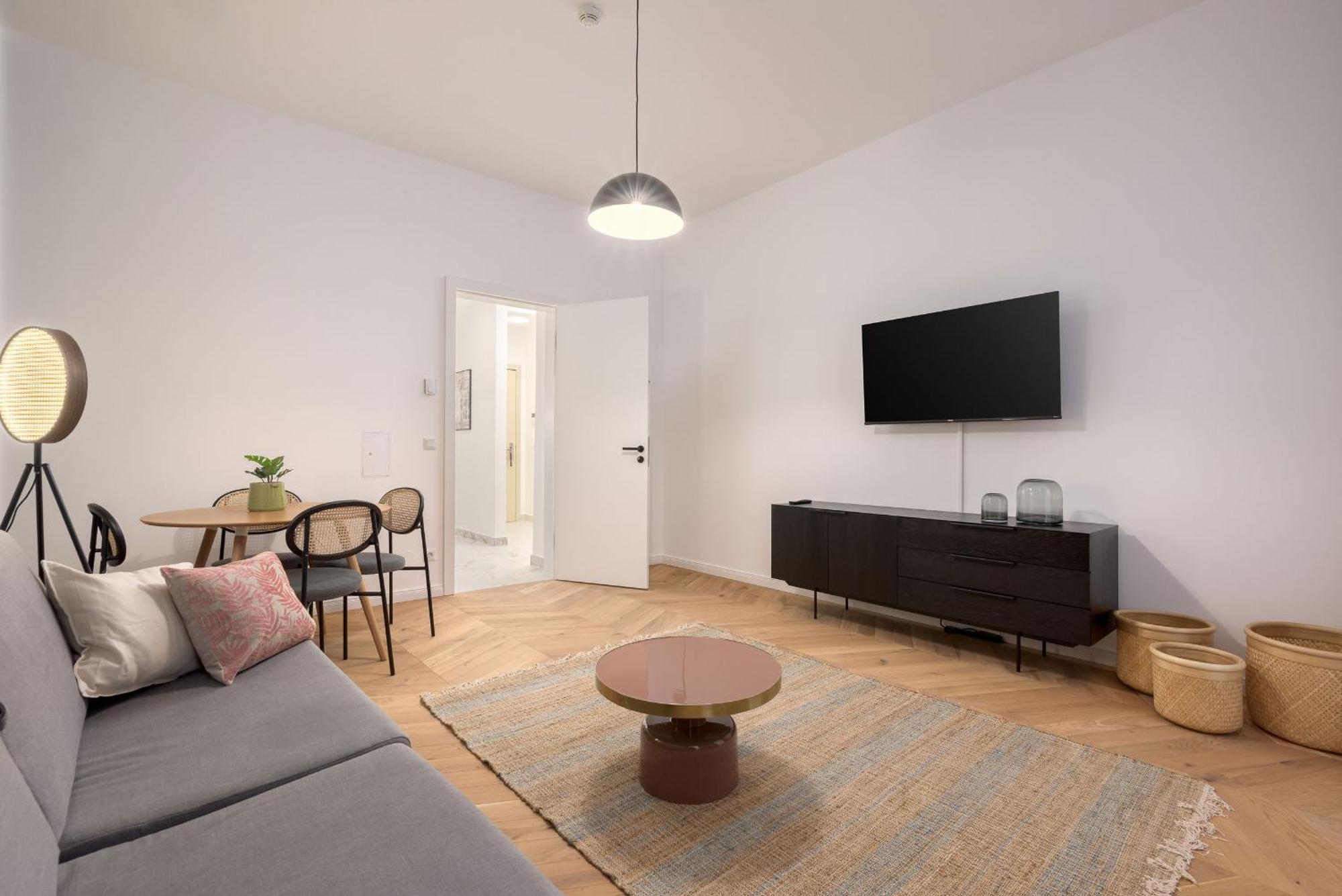 Limehome Vienna Karajangasse Номер фото